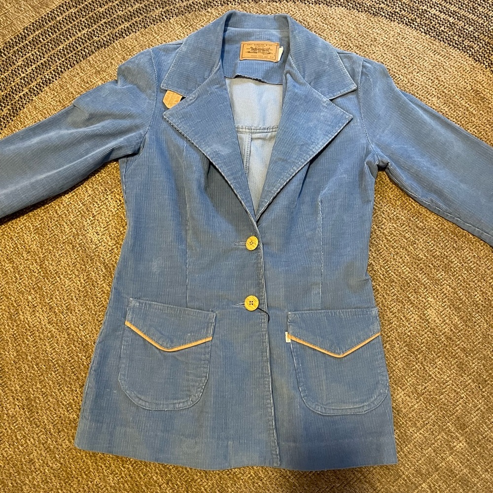 Rare vintage 1970s Levi's corduroy blazer Western-style tailored fit baby blue